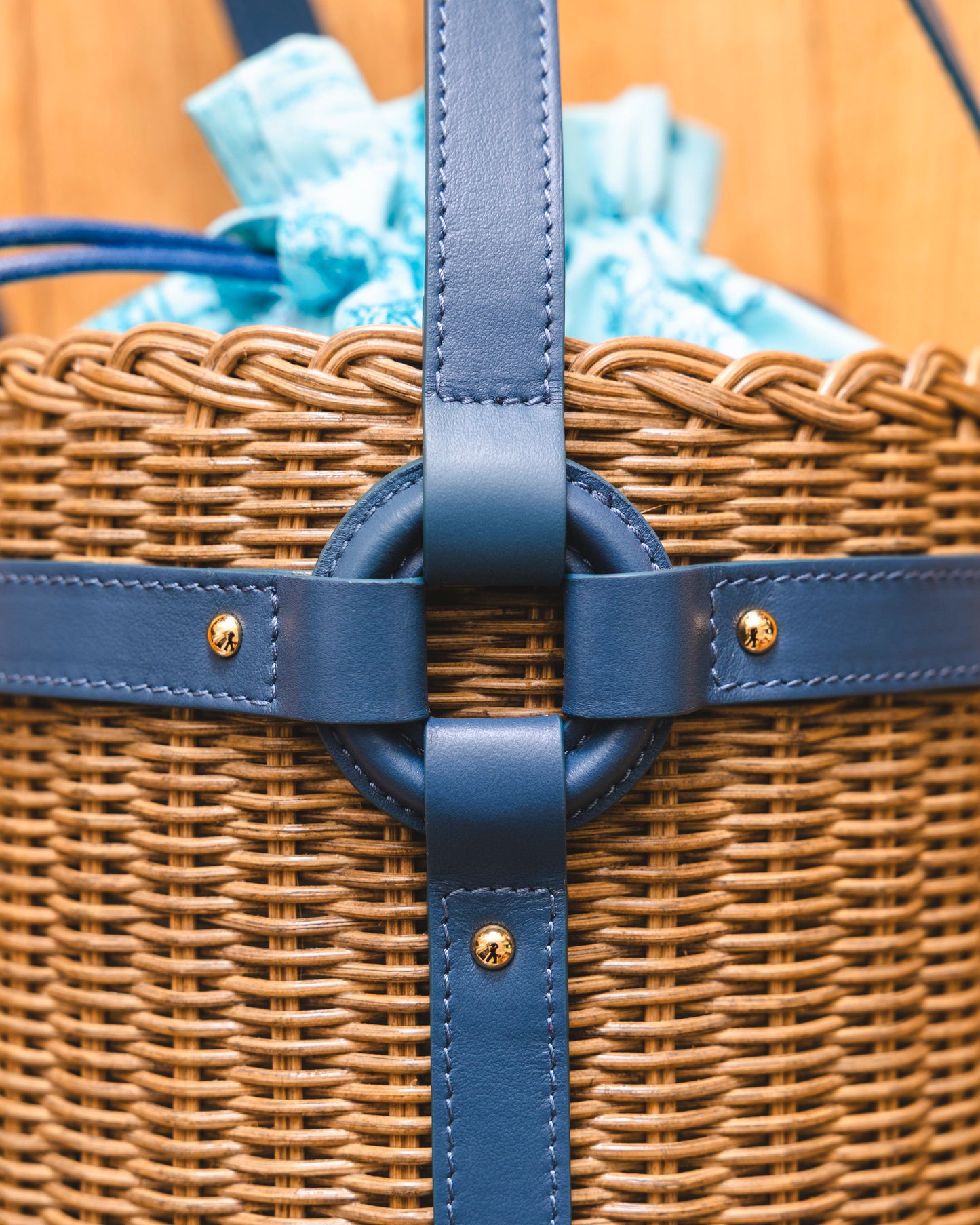 Berry picking bag - blue